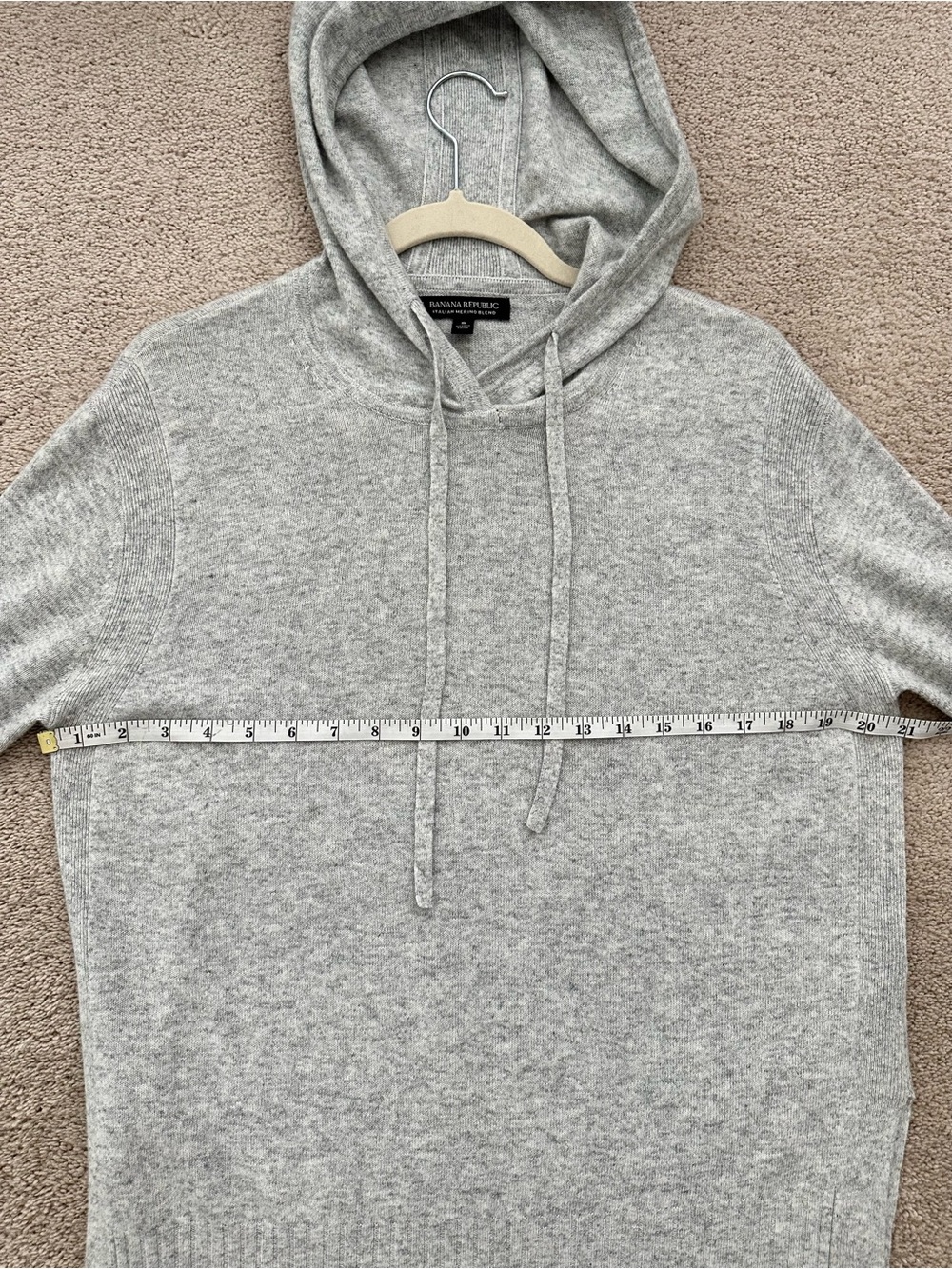 Fall Merino Wool Light Heather Grey Lightweight Hoodie Sweater - Banana Republic - Picture 15 of 17